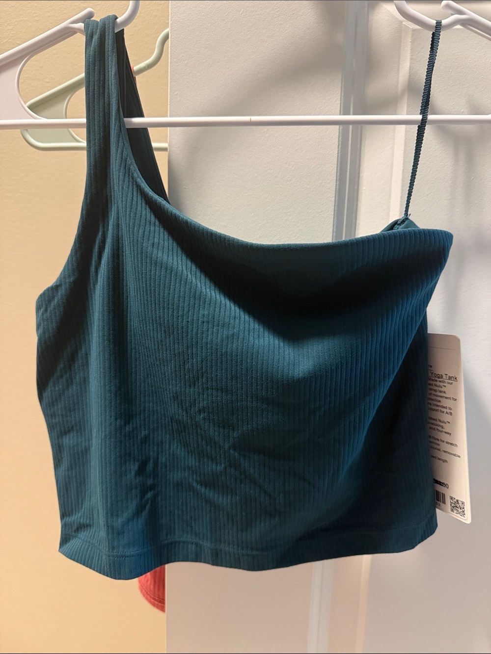 NWT Lululemon Asymmetrical yoga tank